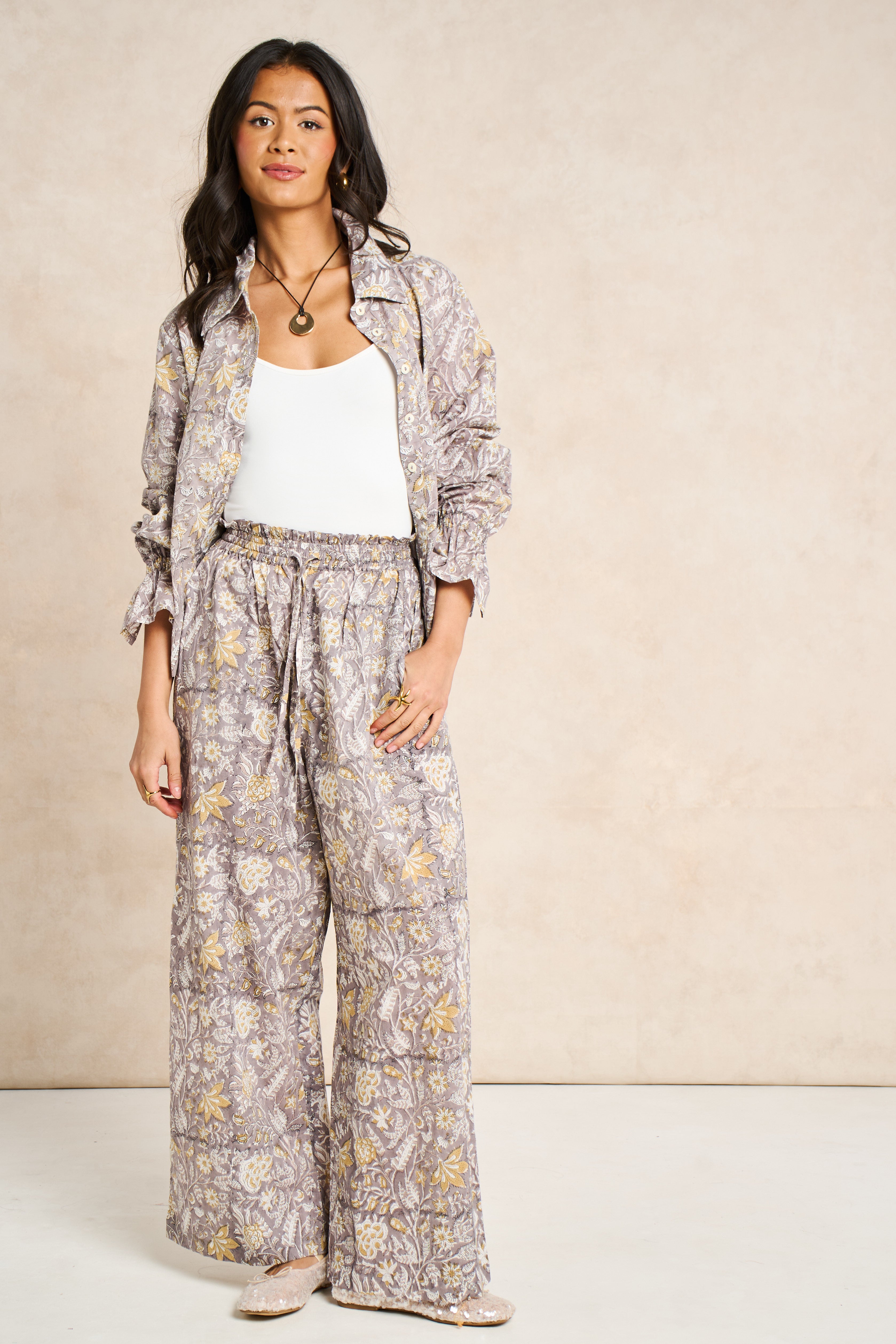 Pearl Taupe & White Block Print Matching Set