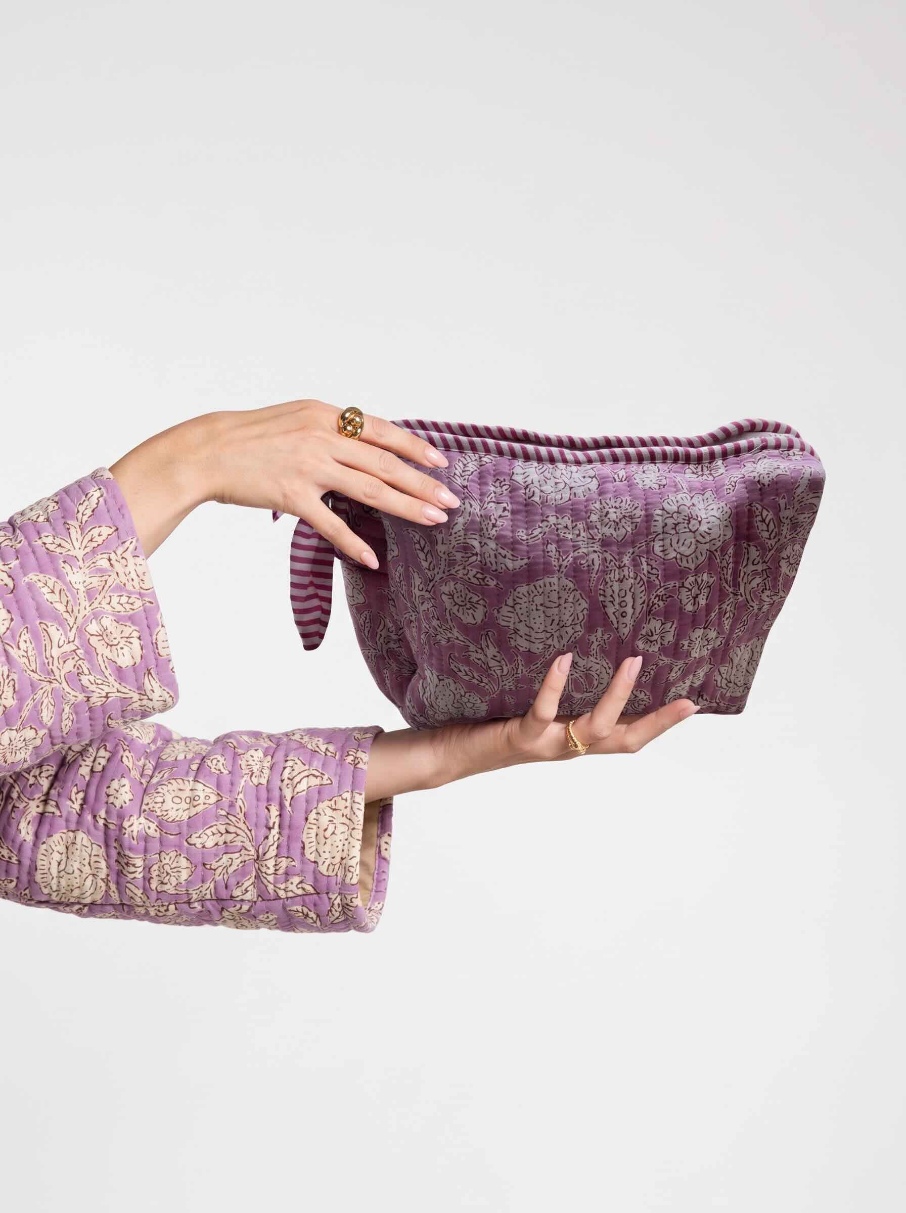 Quilted Cotton Washbag