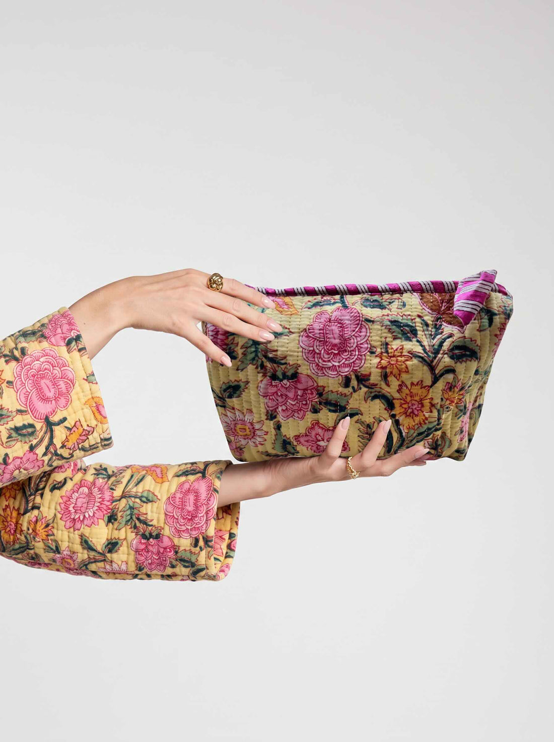 Quilted Cotton Washbag